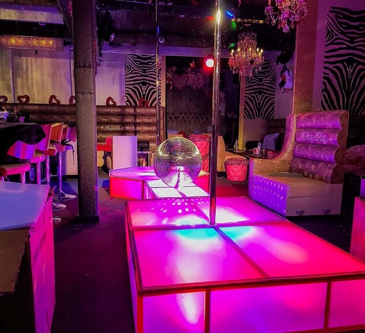 all star stages custom 9k acrylic hot pink portable glow furniture stage with twin spinning stripper poles